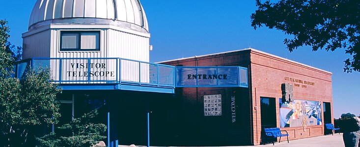 KPNO Visitors' Center 2002