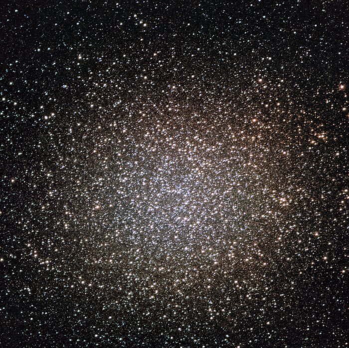 Cúmulo Globular de Omega Centauri capturado por NEWFIRM en el Telescopio Blanco