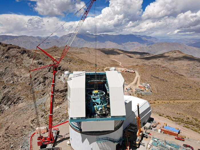 Colosal Montaje en el Observatorio Vera C. Rubin