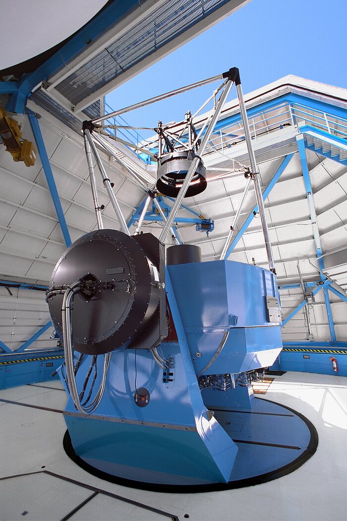 WIYN telescope multi-fiber spectrograph