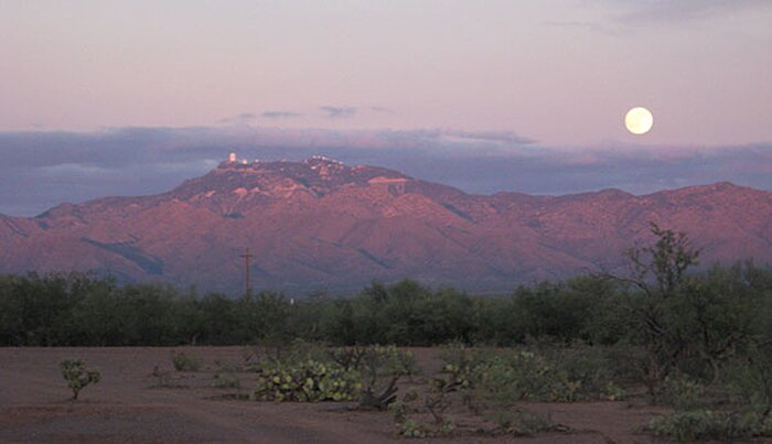 Full Moon over Kitt Peak