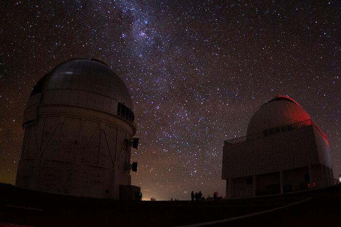 Cielo Nocturno Sobre el Observatorio Interamericano de Cerro Tololo