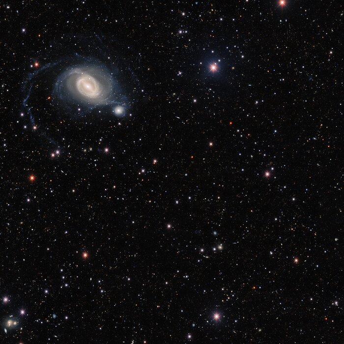 Corte amplio de la imagen de NGC 1512