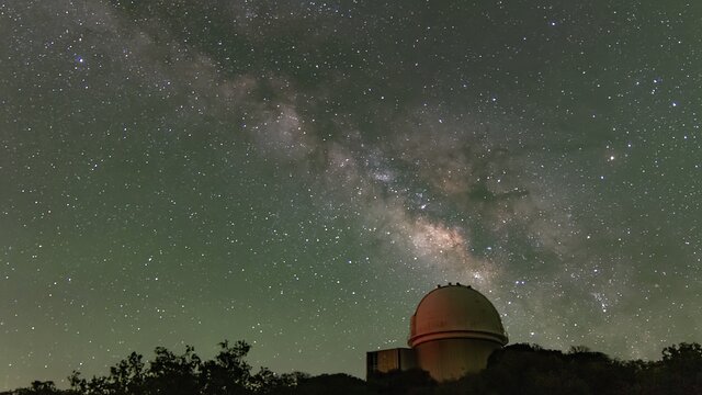 Milky Way Rising Over KPNO 2.1-meter Telescope