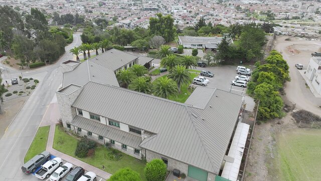 Aerial footage of the AURA Recinto building C.